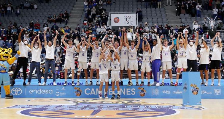 El Real Madrid reconquista la Minicopa