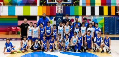 Los padrinos del minibasket, en el Magariños