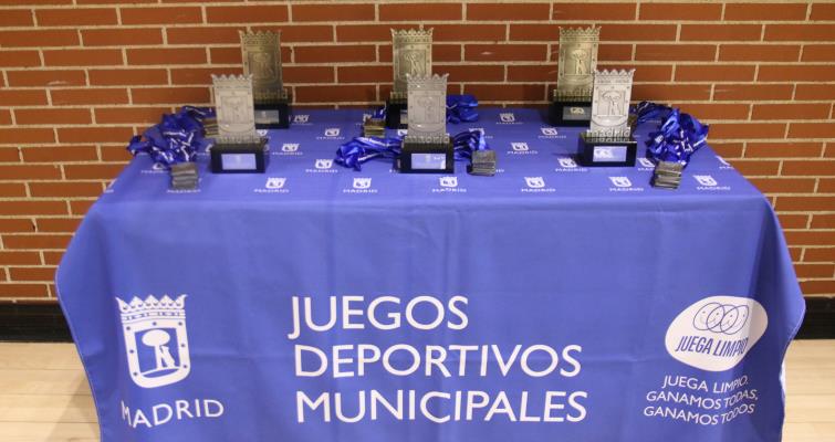 Primeros campeones de los Juegos Deportivos Municipales