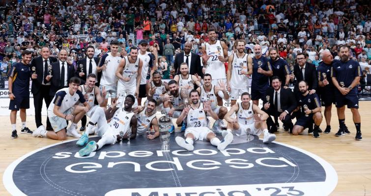 El Real Madrid conquista la Supercopa