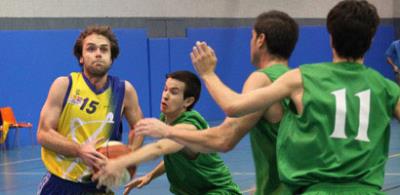 Móstoles y Parla no ceden