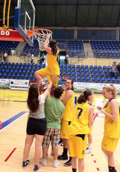 CampEspaaJuniorFem4