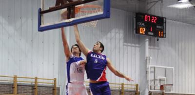 El Liceo renace a golpe de triple