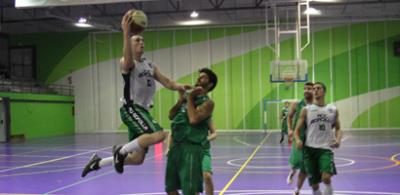 Boadilla aguanta en lo más alto