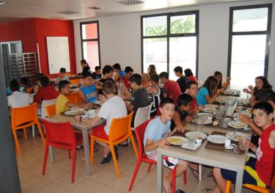 Imagen del comedor de la residencia de Iscar