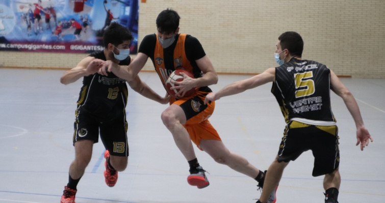 Nacional masculina cierra la puerta de los playoffs