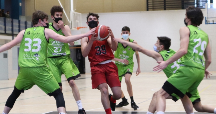 El Fuenlabrada cadete vence desde la defensa